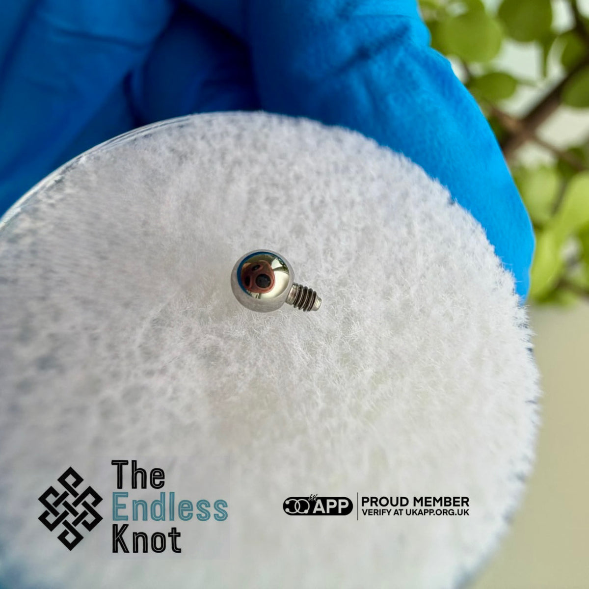 Threaded ball
