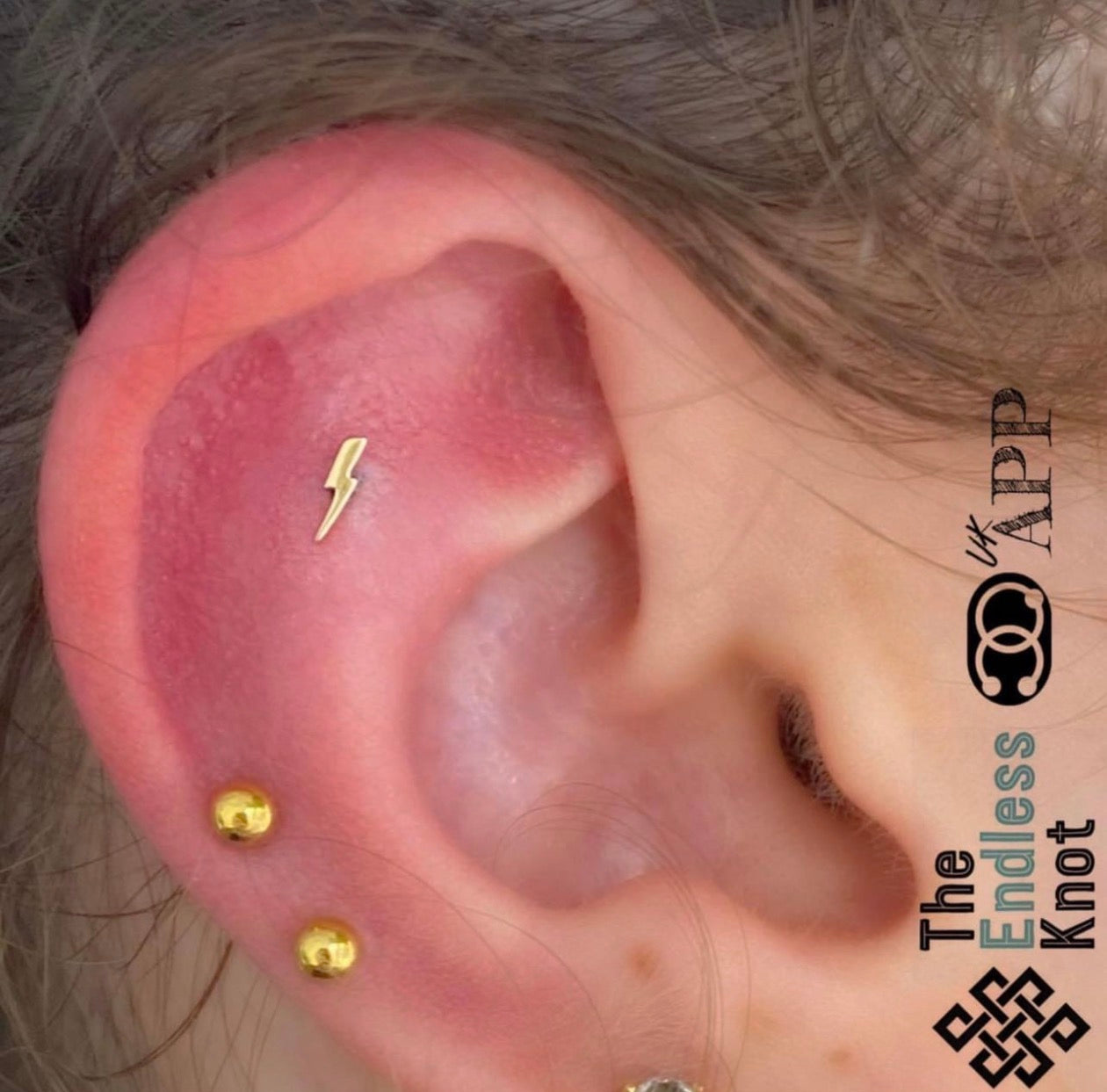 Oorkraakbeen (met labret)