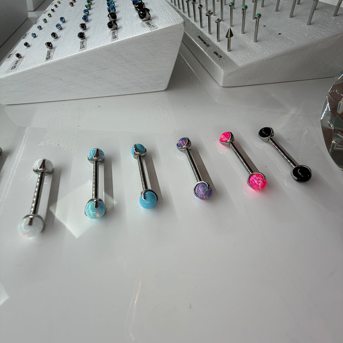 Prong set bead (Threadless)