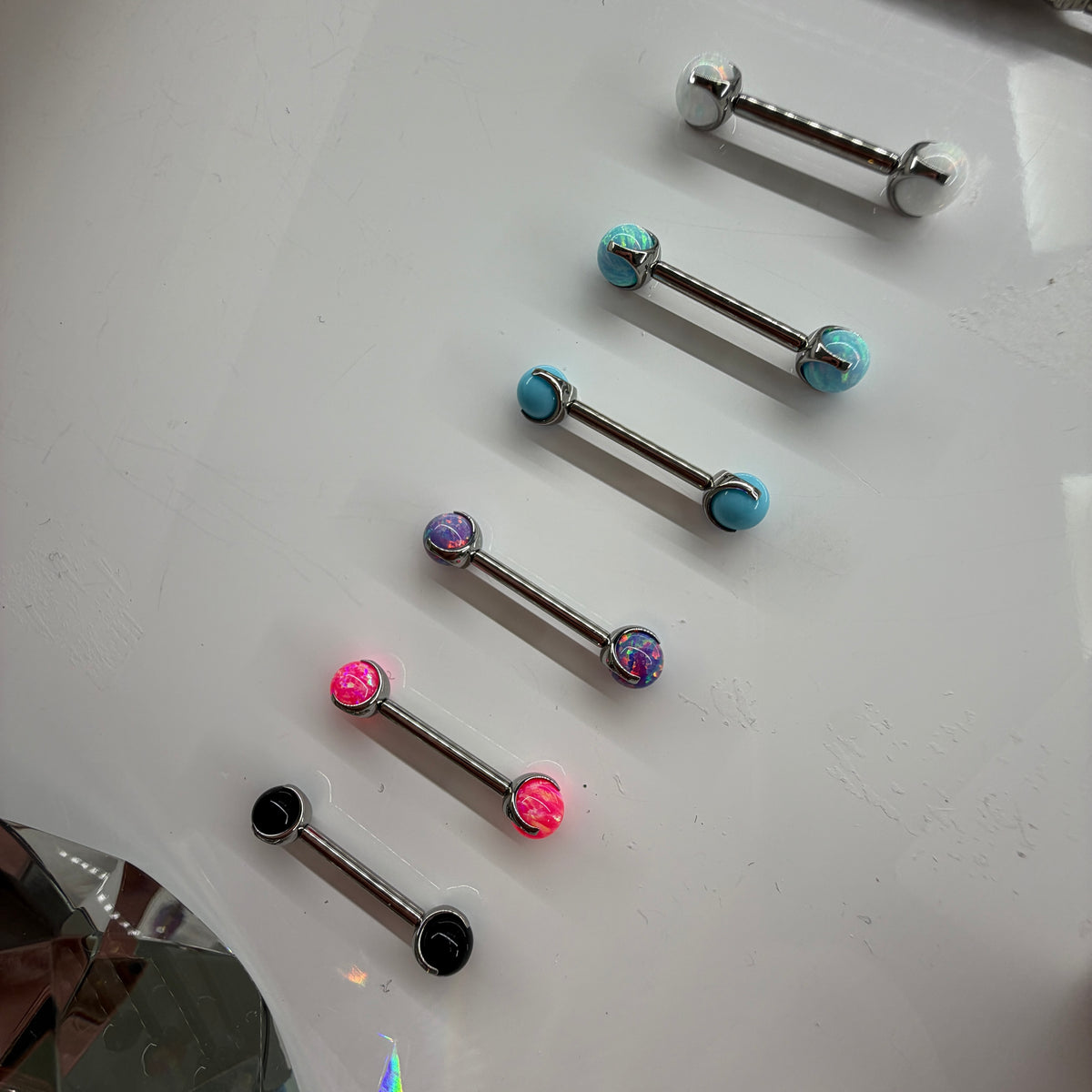 Prong set bead (Threadless)