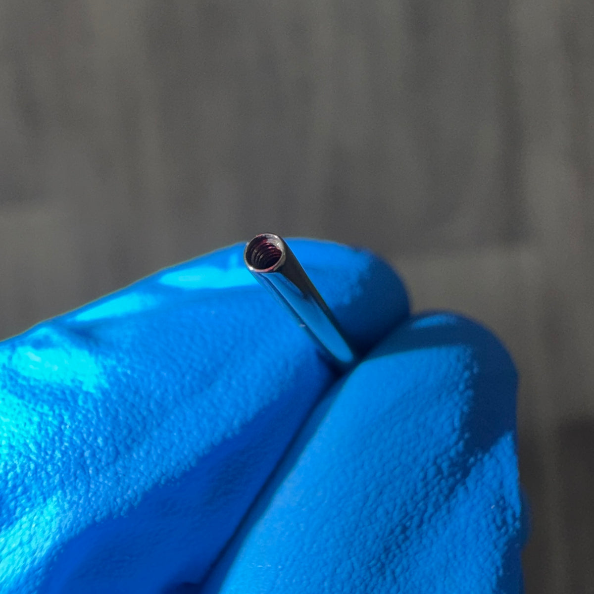 Threaded barbell