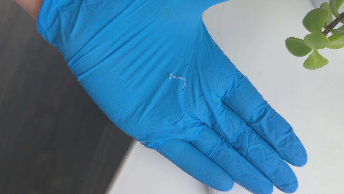 Glass nostril wire (Retainer)