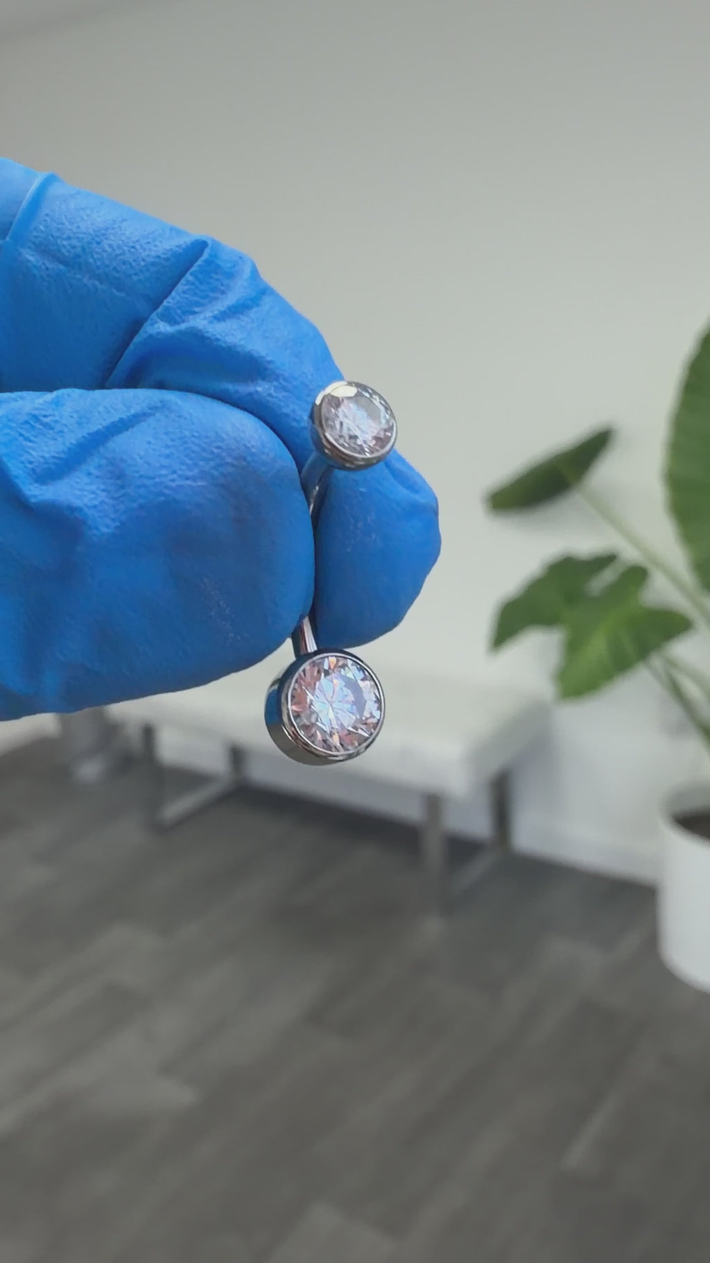 Traditional navel curve CZ